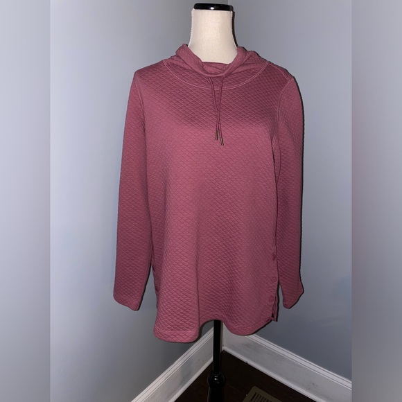 L.L. Bean Pullover - Picture 1 of 5